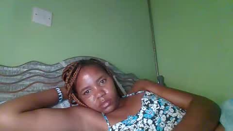 Snapshot of lovegal335 chatting on January 10, 2026, 12:40 pm lovegal335 online show from January 10, 2026, 12:40 pm