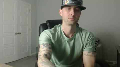 Snapshot of lovehatelovers chatting on February 12, 2026, 7:58 am lovehatlovers online show from February 12, 2026, 7:58 am