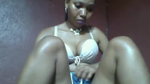 loveinlife750427 online show from March 11, 2025, 6:19 pm