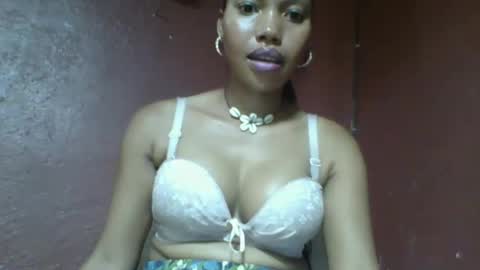 loveinlife750427 online show from March 12, 2025, 10:59 am