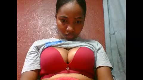 loveinlife750427 online show from September 11, 2025, 5:18 am