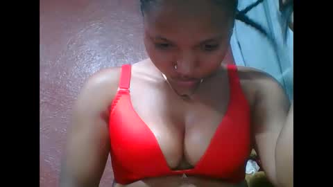 loveinlife750427 online show from October 13, 2025, 5:35 pm