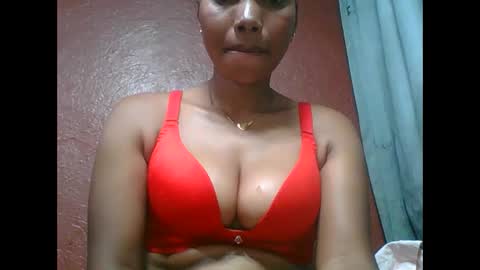 loveinlife750427 online show from November 10, 2025, 3:49 am