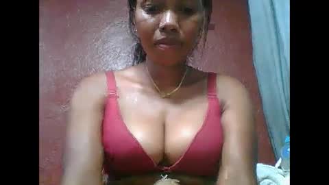 loveinlife750427 online show from November 17, 2025, 7:52 pm