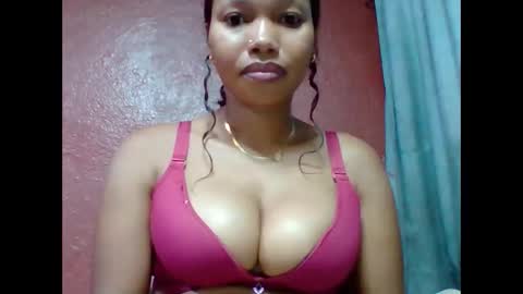 loveinlife750427 online show from November 29, 2025, 11:13 am