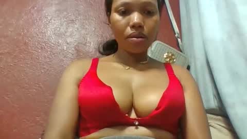 loveinlife750427 online show from April 14, 2026, 5:13 am