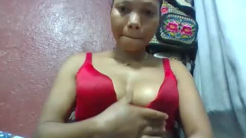 loveinlife750427 online show from April 21, 2026, 2:37 am