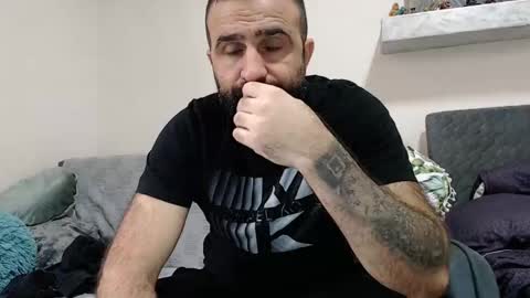 loveivat80 online show from December 8, 2024, 10:41 am