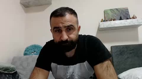 loveivat80 online show from December 15, 2024, 4:59 pm