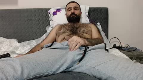 loveivat80 online show from January 31, 2025, 8:01 am