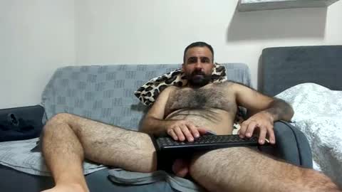 loveivat80 online show from October 14, 2025, 4:52 pm