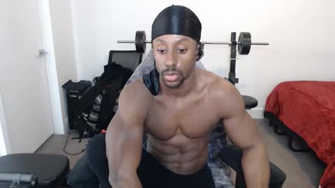 loveleexd21 online show from October 6, 2025, 11:02 pm