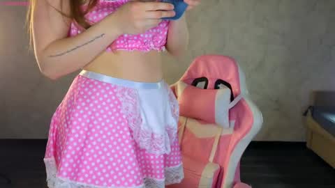 Molly online show from April 13, 2026, 5:29 pm