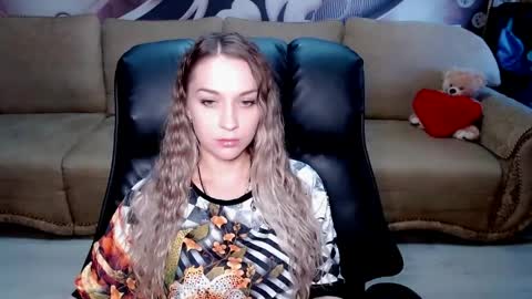 private open online show from March 29, 2026, 1:11 pm