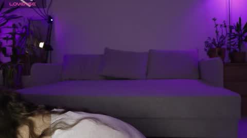 Elsa online show from January 9, 2026, 5:21 am