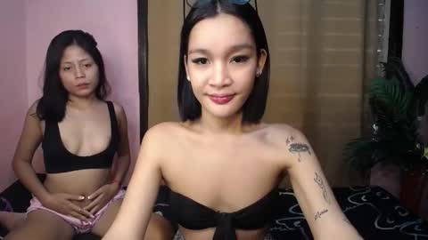 lovely_anna69x online show from October 6, 2025, 3:04 am