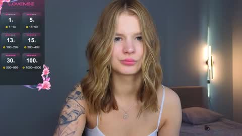 Jenny online show from December 14, 2024, 4:12 am