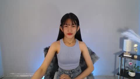 BELLA online show from May 6, 2026, 8:58 pm