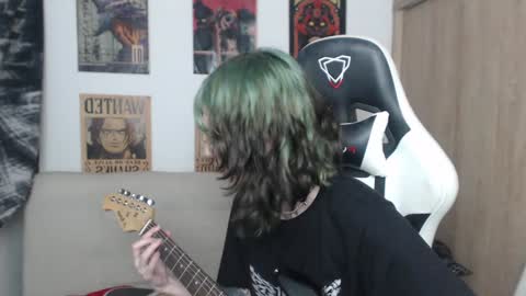 Cassie online show from January 12, 2025, 1:32 am