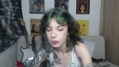 Cassie online show from February 3, 2025, 8:46 pm