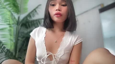 lovely_cittie18 online show from April 13, 2026, 2:39 am