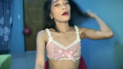 Snapshot of lovely_jasmin2 chatting on July 31, 2026, 10:03 am lovely_jasmin2 online show from July 31, 2026, 10:03 am