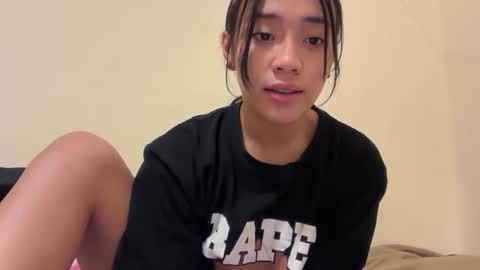 Snapshot of lovely_leah23 chatting on January 13, 2026, 11:37 am lovely_leah23 online show from January 13, 2026, 11:37 am