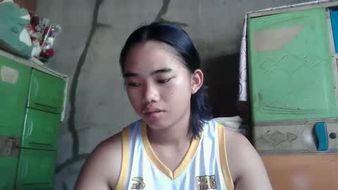 Snapshot of lovely_marie572336 chatting on April 4, 2026, 11:35 pm lovely_marie572336 online show from April 4, 2026, 11:35 pm