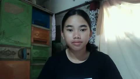 Snapshot of lovely_marie572336 chatting on April 9, 2026, 9:04 am lovely_marie572336 online show from April 9, 2026, 9:04 am