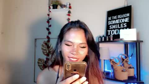 KATE online show from April 19, 2026, 1:10 pm