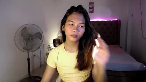 KATE online show from June 5, 2026, 10:26 pm
