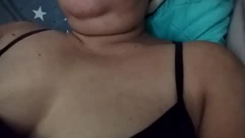 Snapshot of lovely_orchid chatting on June 17, 2026, 6:16 am lovely_orchid online show from June 17, 2026, 6:16 am