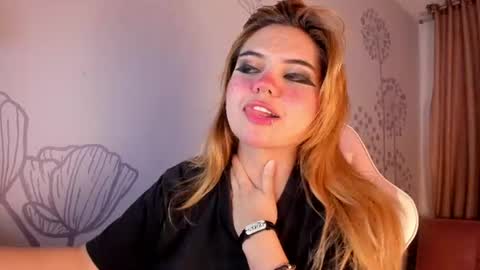 Paris Rose online show from July 29, 2026, 7:06 am