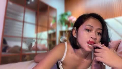   online show from March 8, 2026, 5:22 am