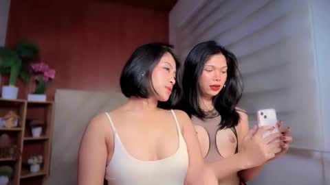 Snapshot of lovely_pearlx chatting on June 6, 2026, 5:50 pm online show from June 6, 2026, 5:50 pm