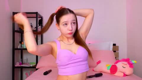 Lolly online show from October 17, 2025, 1:31 am