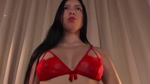    online show from October 15, 2025, 10:15 am