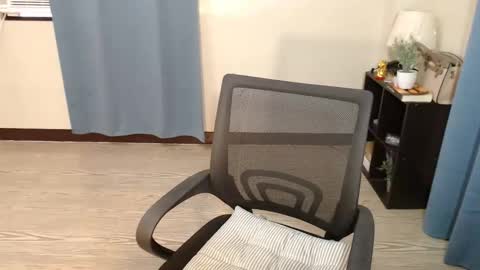 Zoey online show from March 2, 2026, 6:03 am