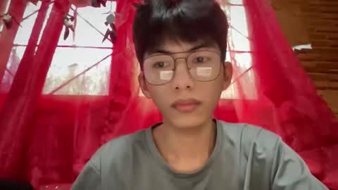 Snapshot of lovelyboy_jm chatting on May 9, 2026, 4:28 am lovelyboy_jm online show from May 9, 2026, 4:28 am