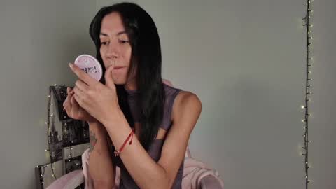 Snapshot of lovelycaroll chatting on January 18, 2025, 8:10 am lovelycaroll online show from January 18, 2025, 8:10 am