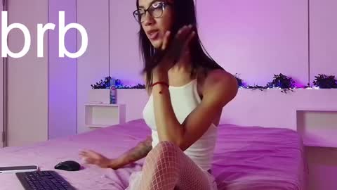 Snapshot of lovelycaroll chatting on February 23, 2025, 12:27 pm lovelycaroll online show from February 23, 2025, 12:27 pm