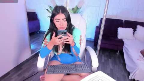 Lovely online show from January 14, 2026, 5:07 pm