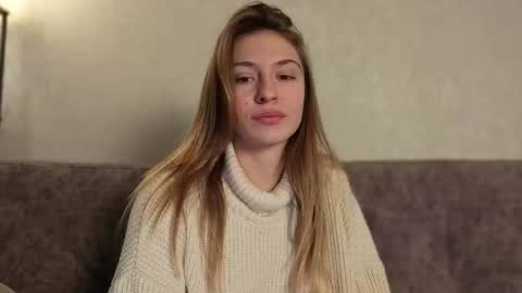 Kate only online show from November 10, 2025, 12:26 pm