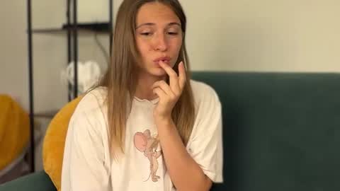 Kate only online show from August 1, 2026, 1:10 pm