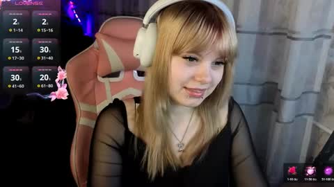 Snapshot of lovelykristii chatting on May 8, 2026, 9:53 pm hristie online show from May 8, 2026, 9:53 pm