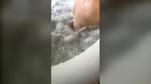 lovelyladyflaccid online show from June 7, 2026, 5:49 pm