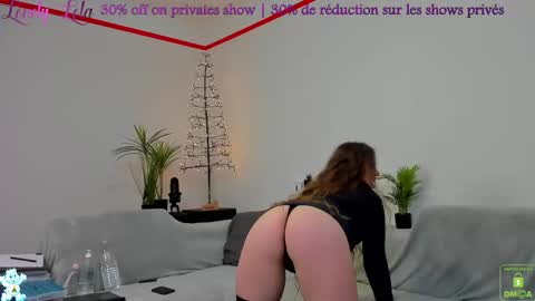 Lola online show from December 3, 2025, 9:24 pm