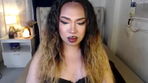 Rebeca online show from January 6, 2025, 5:49 pm