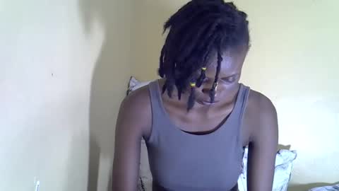 lovelymee2 online show from November 5, 2025, 8:53 pm