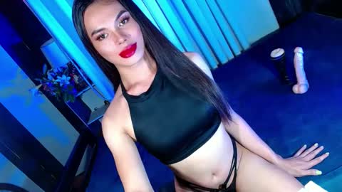 lovelymiss_shyna11 online show from February 9, 2025, 5:22 pm